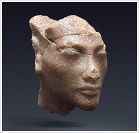 Quarzite head of Nefertiti © dpa