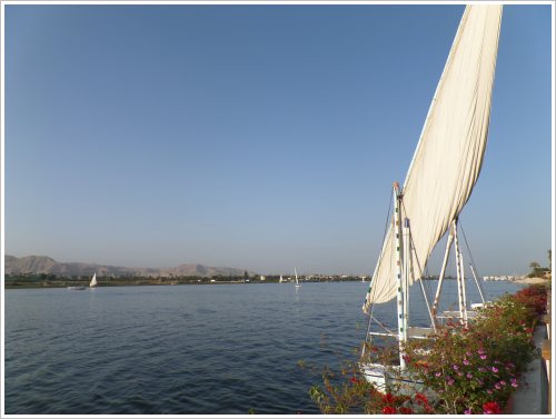 View onto the Nile and the west bank of Luxor