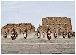 Cross Egypt Challenge in front of Karnak Temple, © Cross Egypt Challenge