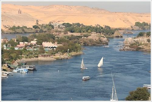 Aswan: View onto River Nile with its islands
